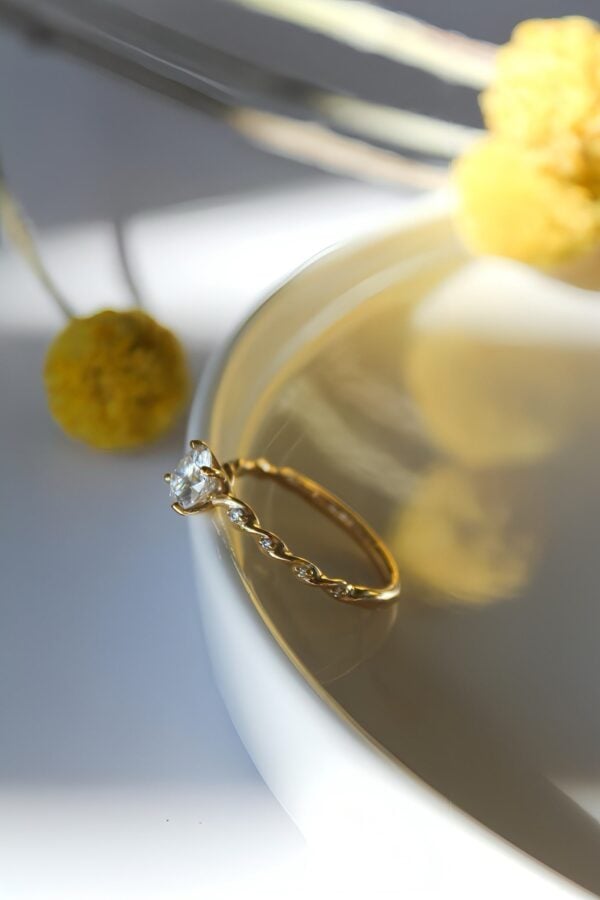 Moissanite Solitaire Twist Engagement Ring - Image 2
