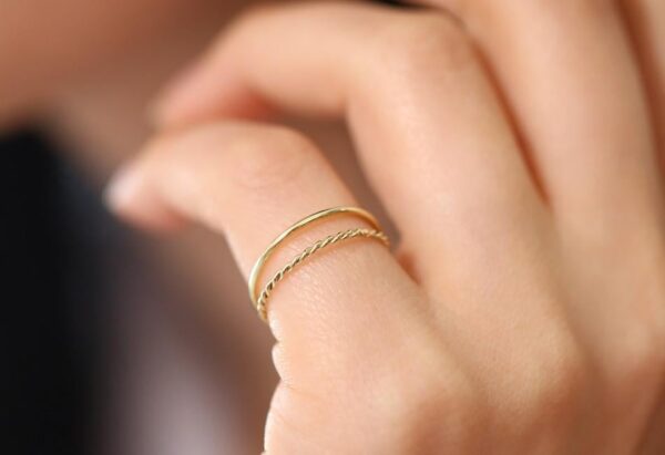 Gold Twist Rope Wedding Band 1mm - Image 2