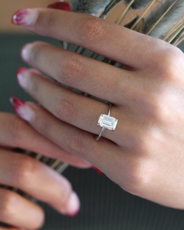 Protea Emerald Moissanite Solitaire Engagement Ring