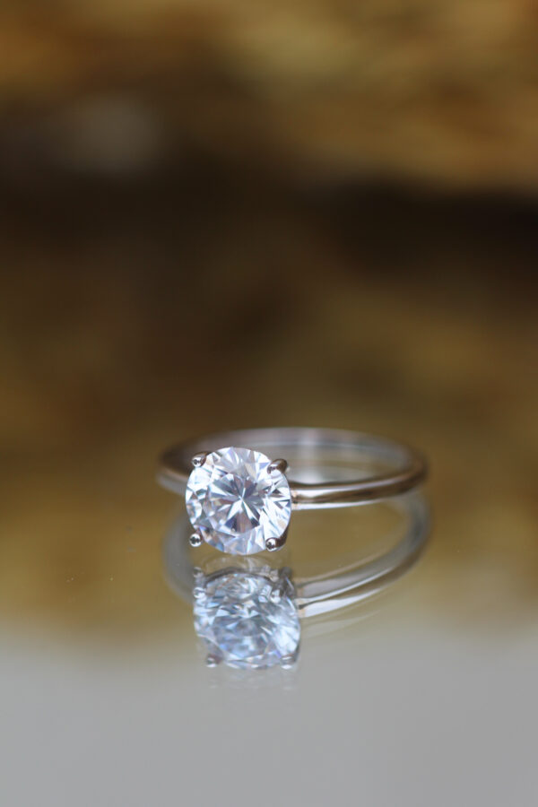 Classic Round Moissanite Solitaire Engagement Ring South Africa 2