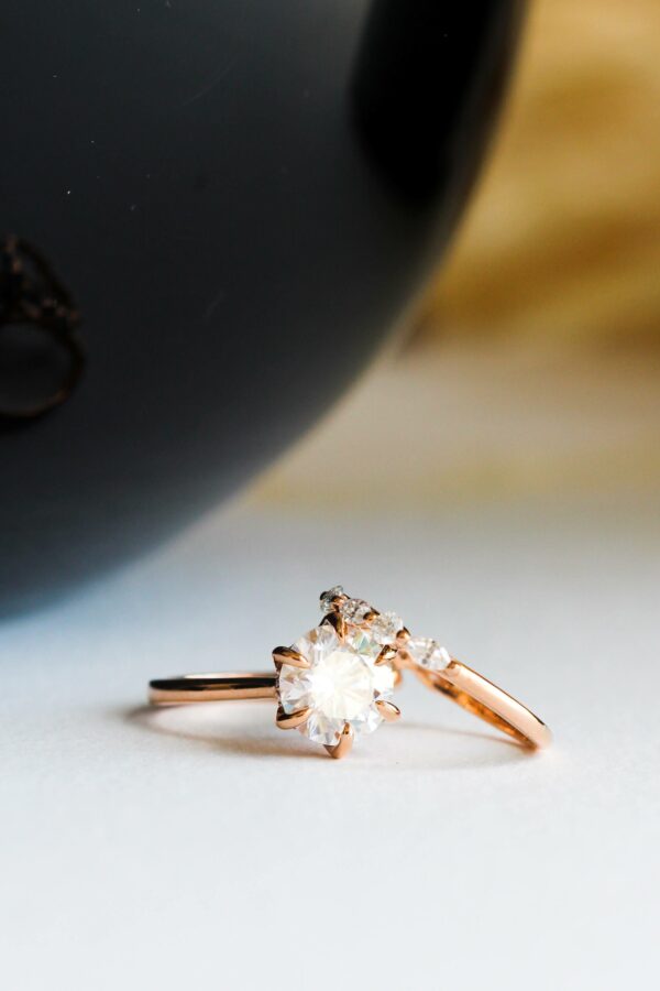 Round And Marquise Moissanite Wedding Ring Set - Image 2