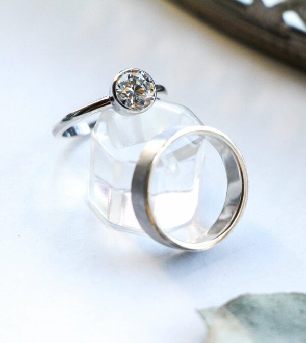 Round Bezel Moissanite Wedding Ring Set - Image 2