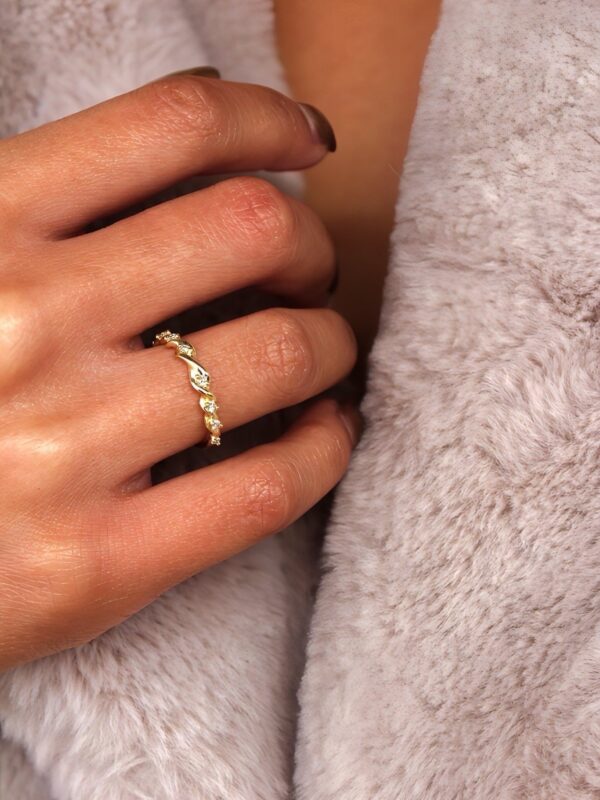 The Braided Accent Moissanite Wedding Ring