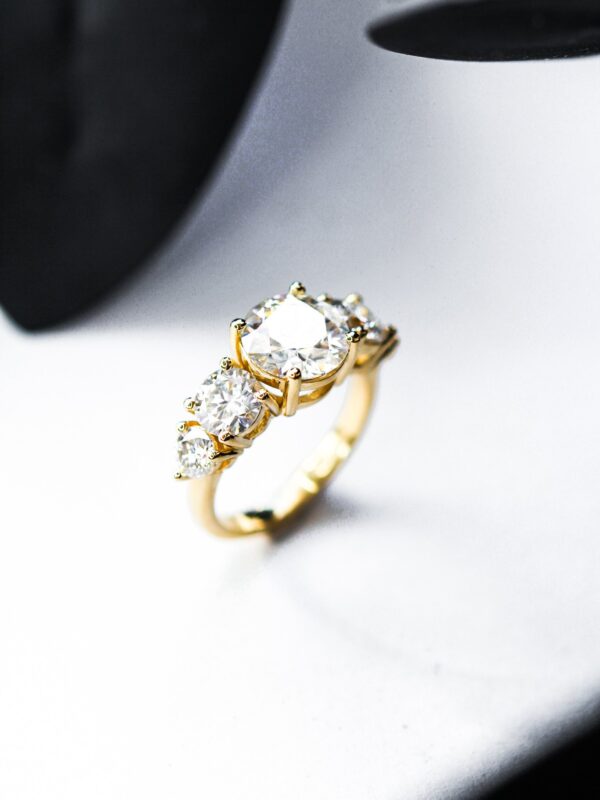 5 Stone Round Moissanite Engagement Ring