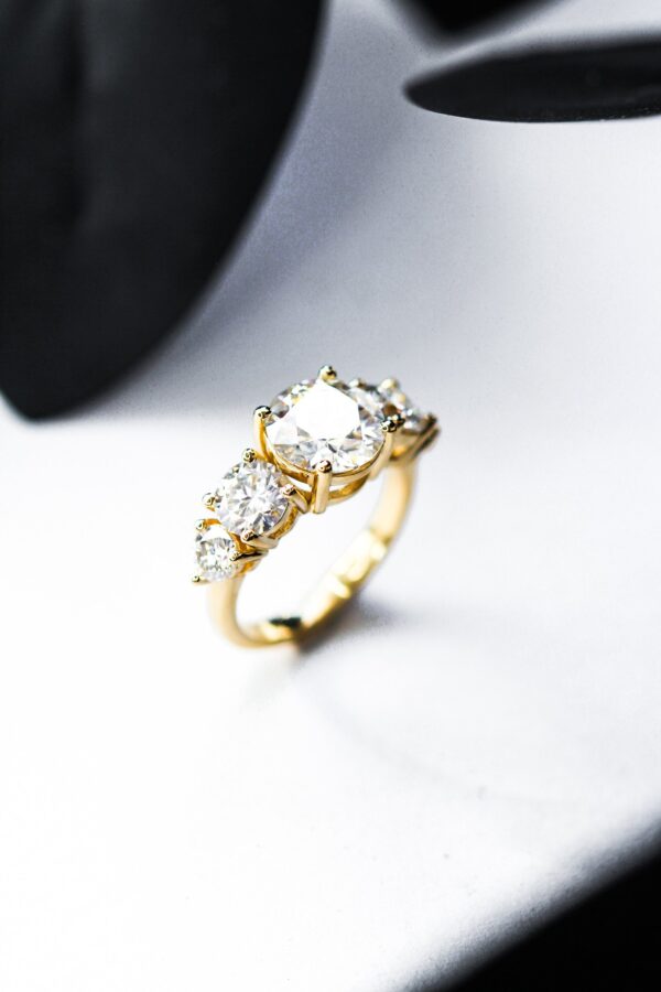5 Stone Round Moissanite Engagement Ring