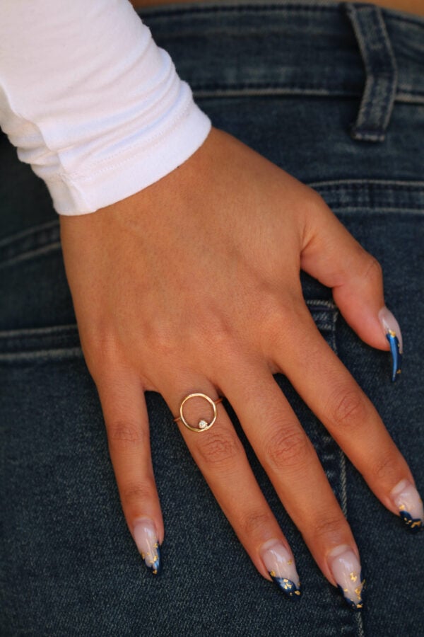 Gold Circle Moissanite Ring - Image 2
