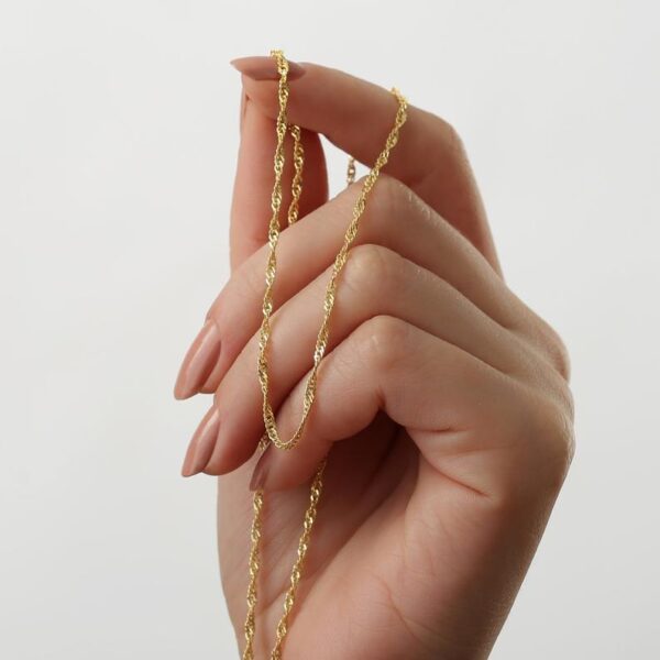 Gold Singapore Chain - 2.5mm - Image 4