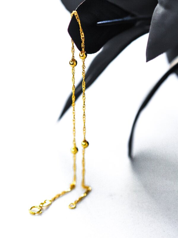 Gold Singapore and Ball Bracelet