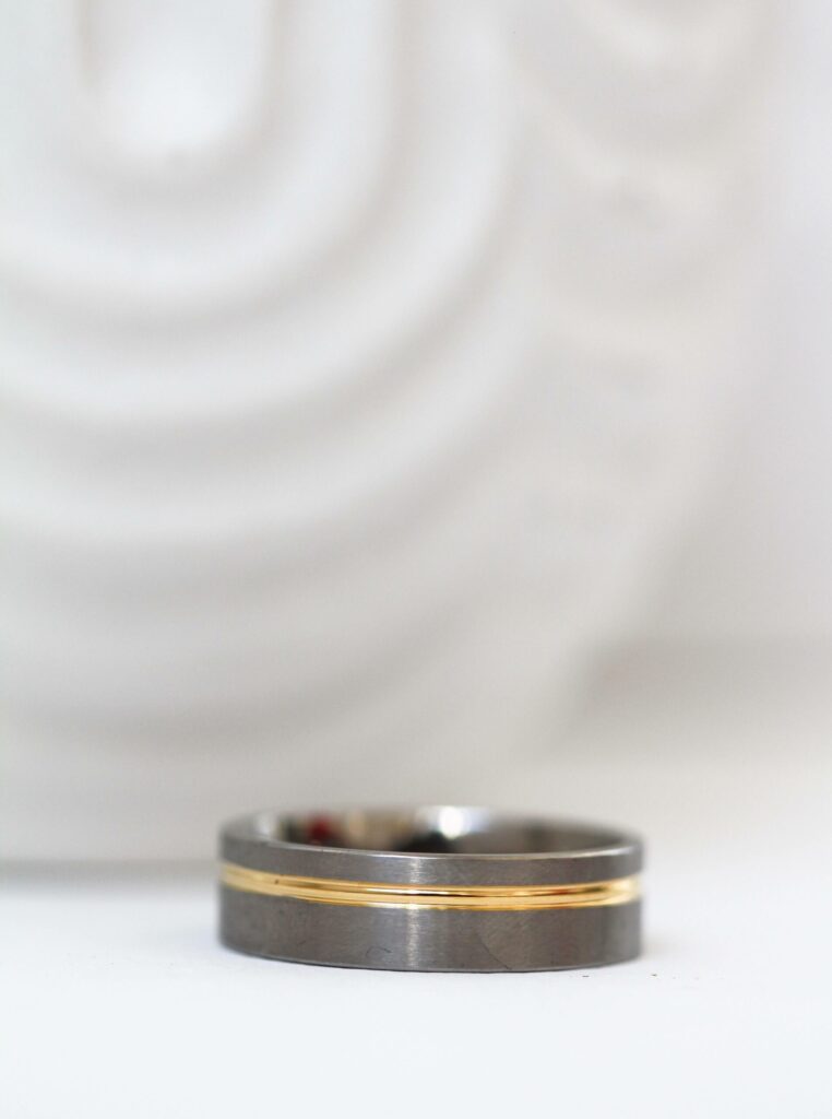 7mm Grooved Mens Titanium Ring