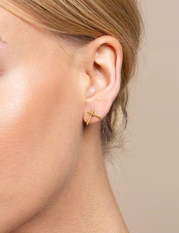Gold Criss Cross Earrings