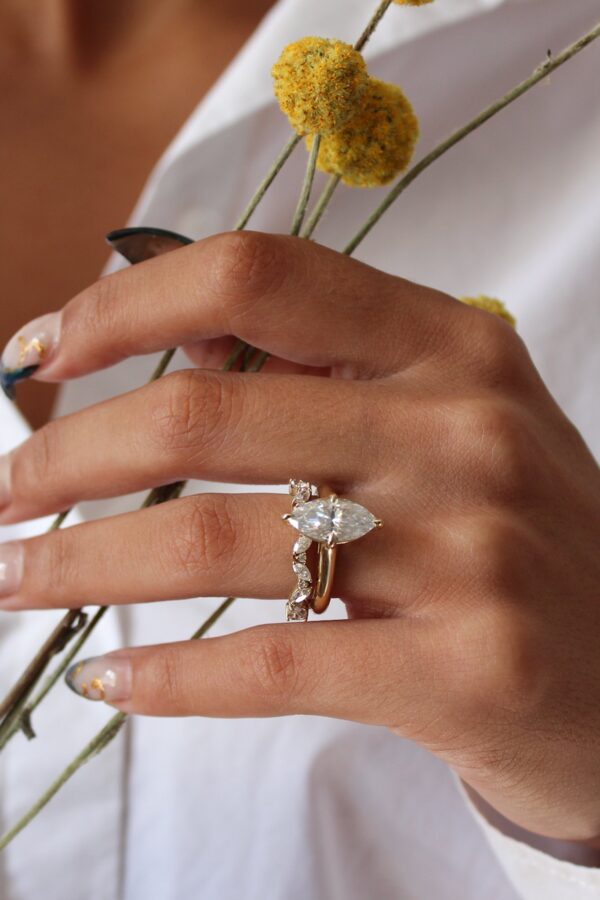 Marquise Wedding Ring Set - Image 2