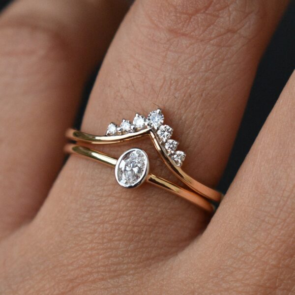 Oval Moissanite Tiara Wedding Ring Set - Image 3