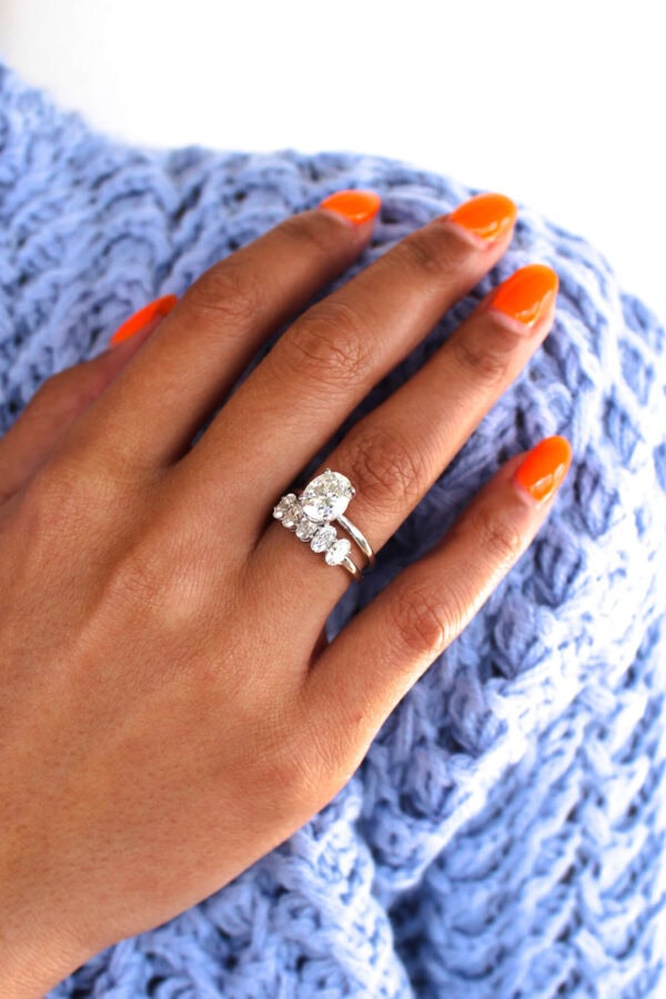 Oval Moissanite Wedding Ring Sets - Image 3