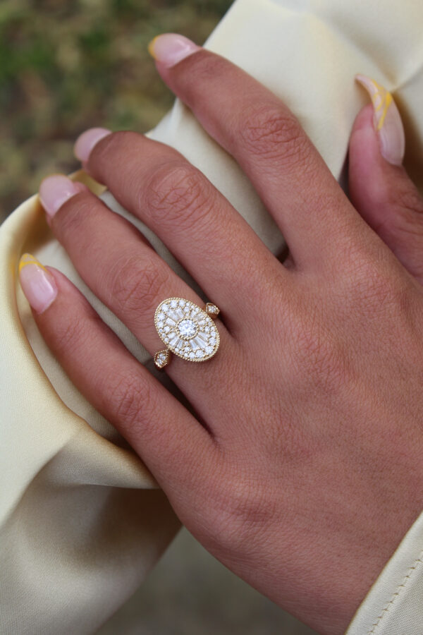 Oval Mosaic Moissanite Pattern Engagement Ring - Image 2