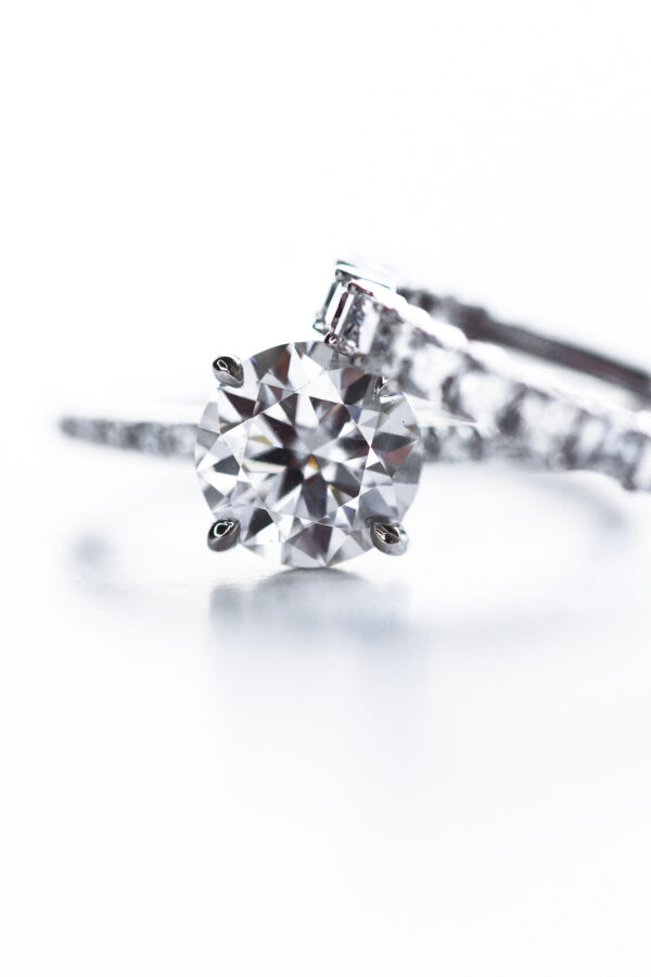 Moissanite Round Brilliant Wedding Ring Set - Image 3