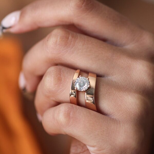 Swirl Moissanite Solitaire Engagement Ring