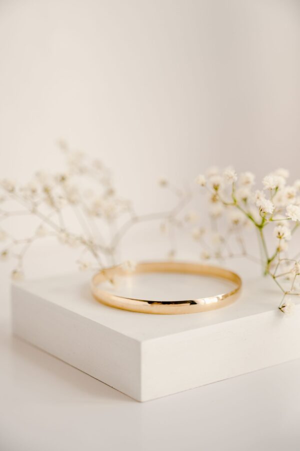 9ct Gold Bangles – 65mm Diameter