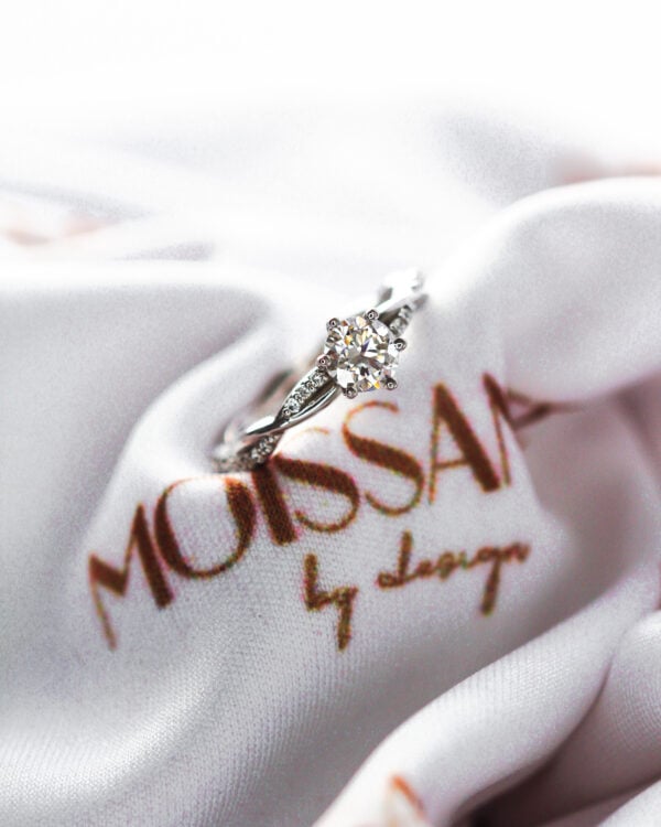 Round Twist Moissanite Engagement Ring