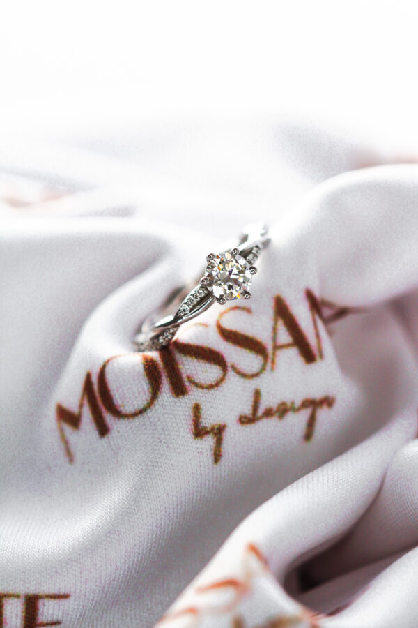 Round Twist Moissanite Engagement Ring