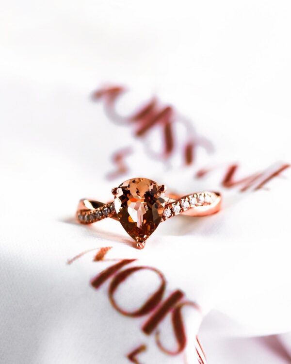 Pear Morganite Twist Band Ring