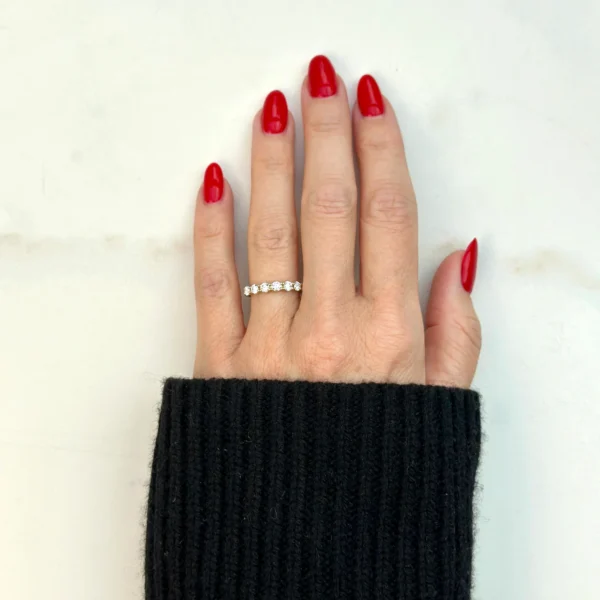 UProng Moissanite Eternity Band