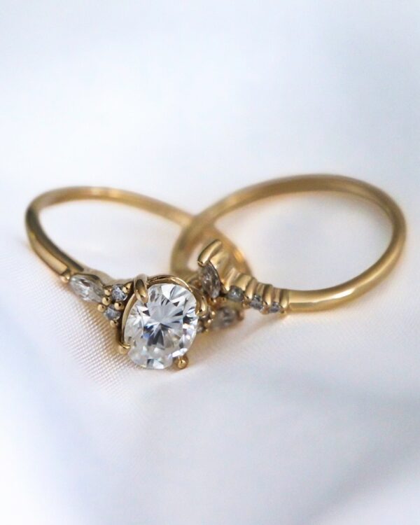 Oval Cluster Moissanite Wedding Ring Set - Asher - Image 3