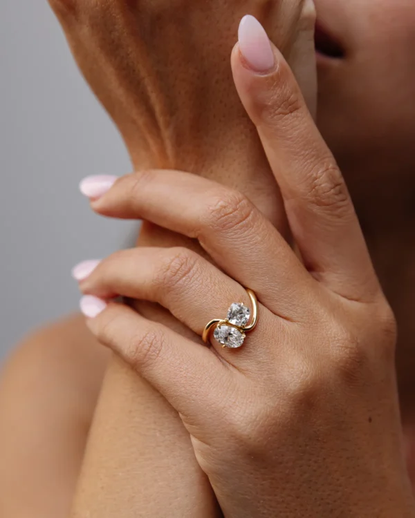 Oval And Cushion Toi et Moi Ring