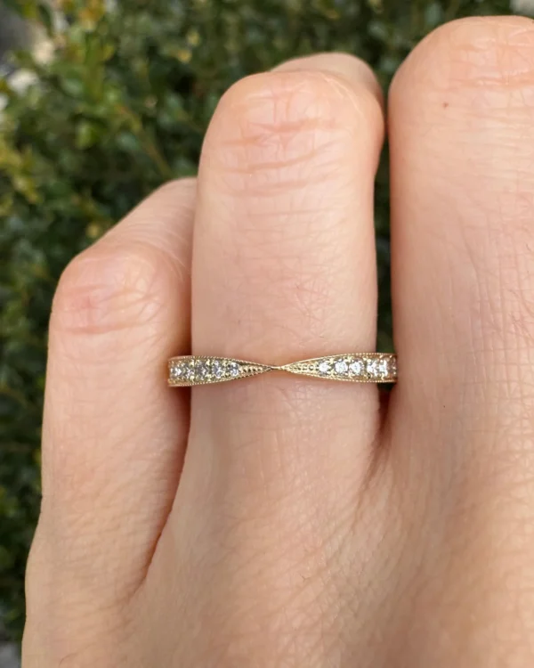 Pinched Lab Diamond Wedding Ring