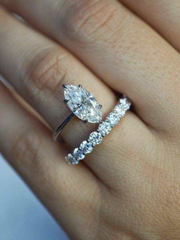 Marquise Moissanite Wedding Ring Set