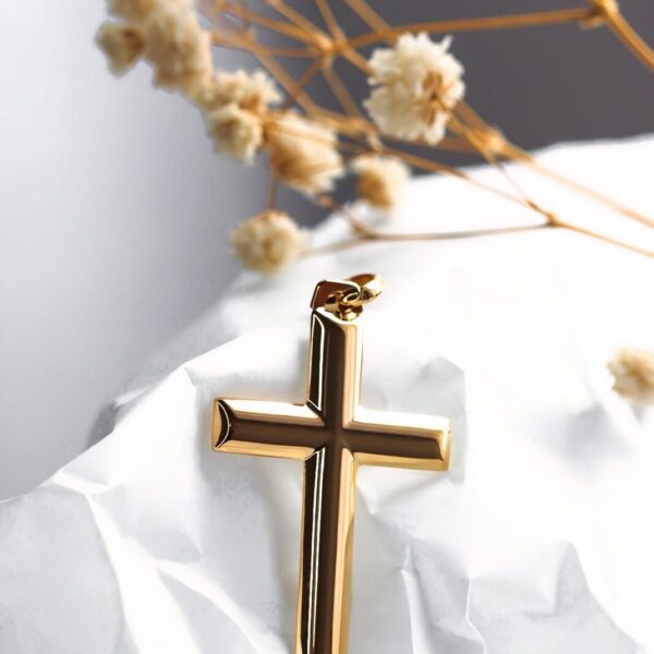 9ct Yellow Gold Cross Pendant