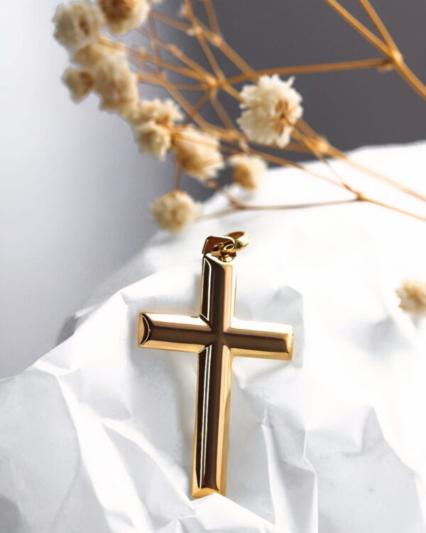 9ct Yellow Gold Cross Pendant