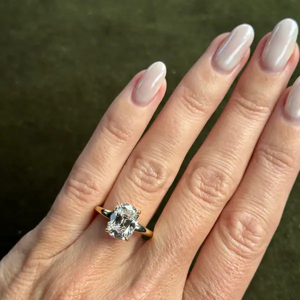 Lab Diamond Engagement Rings